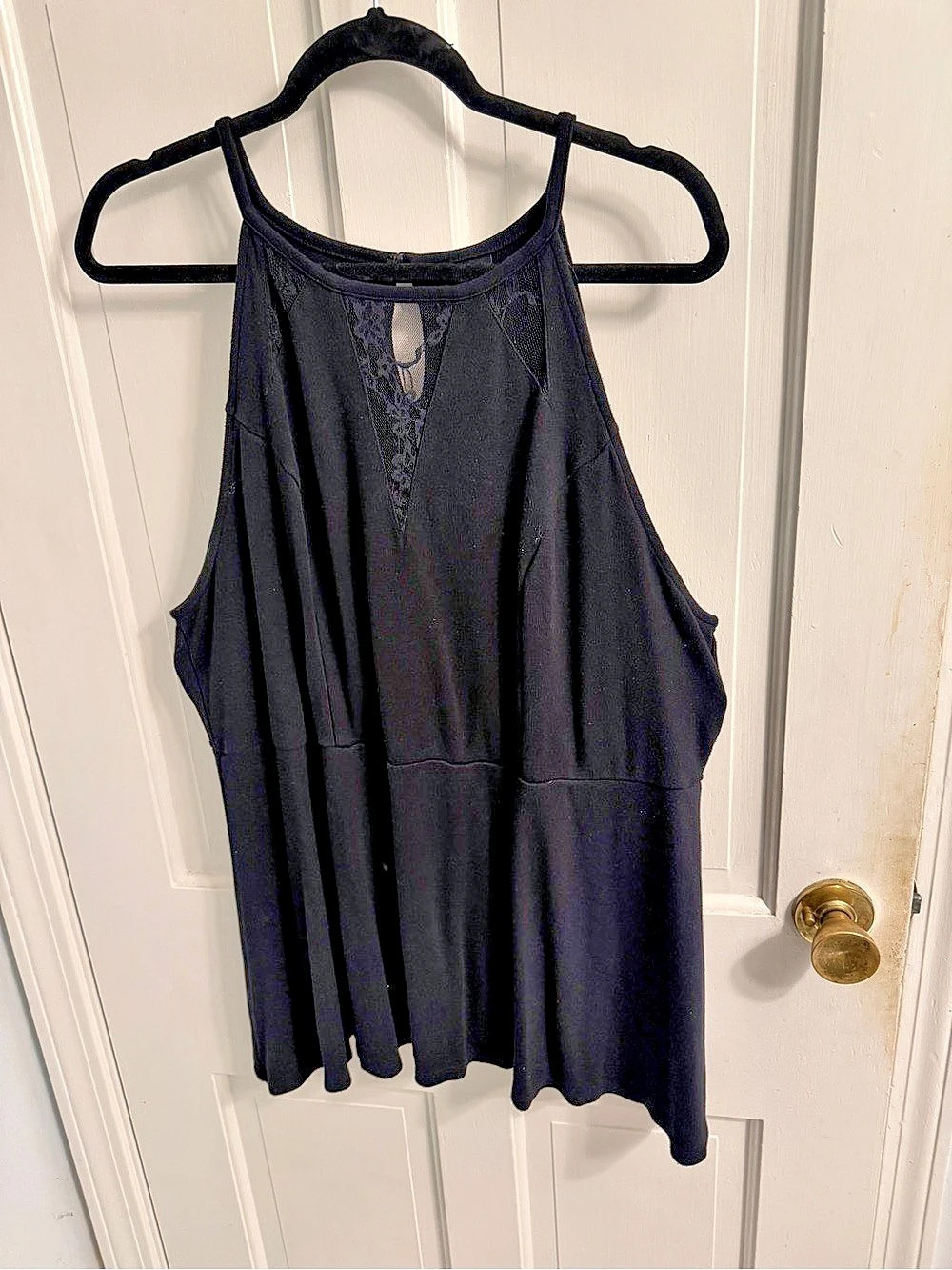 Torrid Black Lace Detail Tank Top Size 3